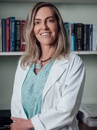 Descoberta de cientista brasileira pode mudar o tratamento de lesões na medula